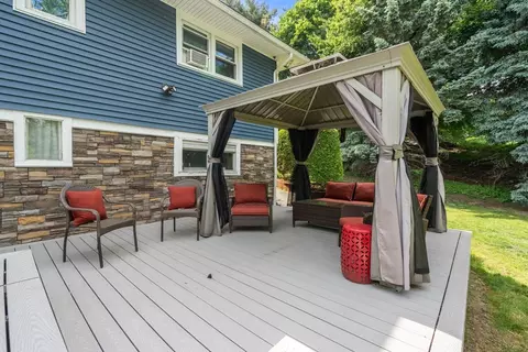 Exterior - 12 Ruby Rd, Saugus, MA 01906 photo 7 of 11