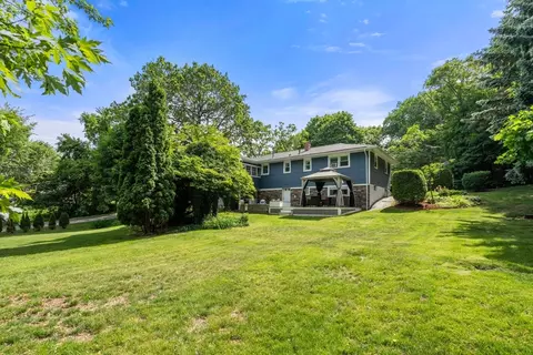 Exterior - 12 Ruby Rd, Saugus, MA 01906 photo 9 of 11