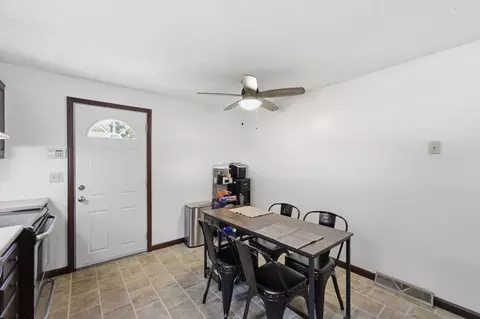 Dining - 164 Arnold Ave, Springfield, MA 01119 photo 1 of 1