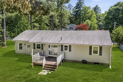 83 Strong St, Easthampton, MA 01027 photo 7
