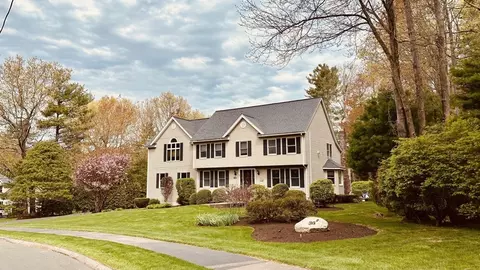 36 Jackson Cir, Franklin, MA 02038