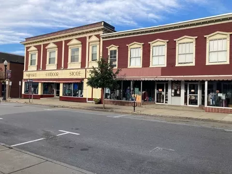 Exterior - 151 Main St, Maynard, MA 01754 photo 8 of 9