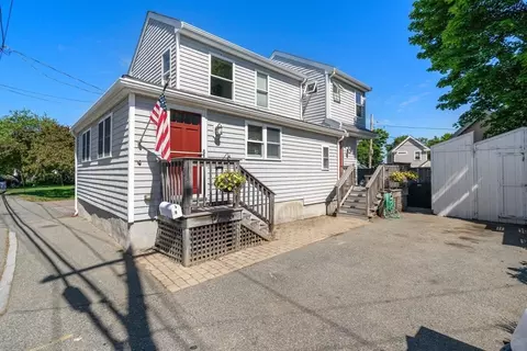 58 Bay View Ave, Quincy, MA 02169
