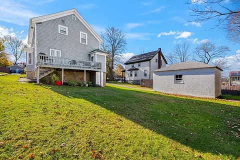 Exterior - 232 Mt Pleasant, Fall River, MA 02720 photo 4 of 8