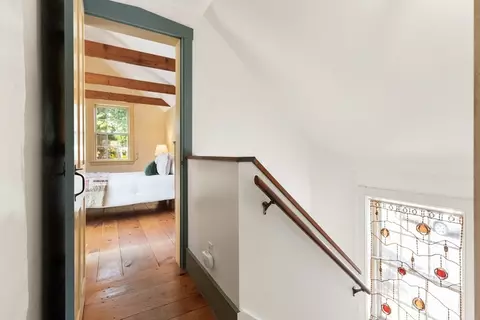 Entry Way - 34 Pearl St, Marblehead, MA 01945 photo 6 of 6