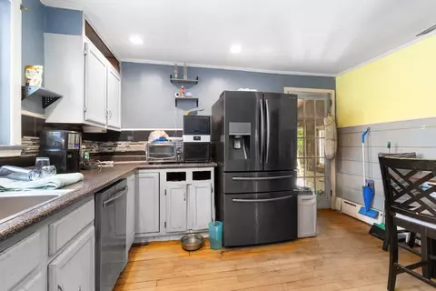 Kitchen - 27 Highland Shores Dr, Wareham, MA 02571 photo 2 of 3