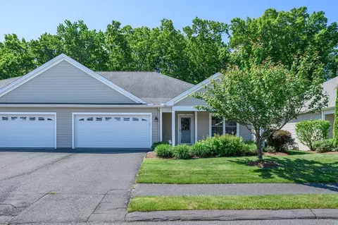 77 Cherry Dr #77, Wilbraham, MA 01095