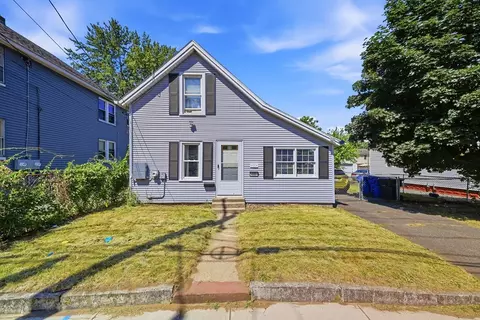 Exterior - 30 Mazarin St, Springfield, MA 01151 photo 2 of 4