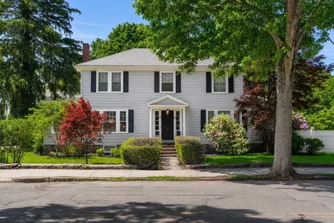 67 Humphrey St #1, Marblehead, MA 01945