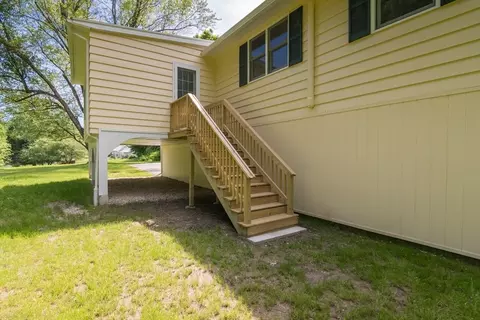 9 Long Hill Rd, Leverett, MA 01054 photo 32