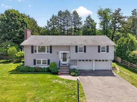 16 Stockdale Rd, Needham, MA 02492