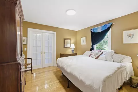 110 Parkerview St, Springfield, MA 01129 photo 11