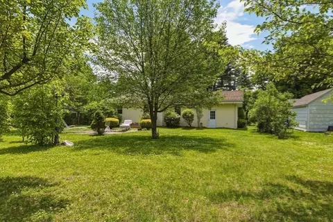 110 Parkerview St, Springfield, MA 01129 photo 30