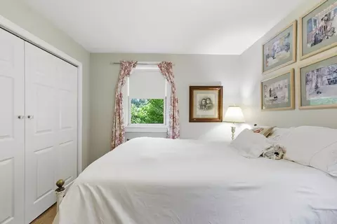 110 Parkerview St, Springfield, MA 01129 photo 16