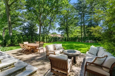 Other - 129 Rangeley Rd, Chestnut Hill, MA 02467 photo 2 of 9