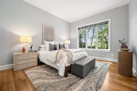 Bedroom - 129 Rangeley Rd, Chestnut Hill, MA 02467 photo 3 of 5