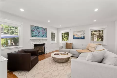 Living - 19 Mayo Ave, Needham, MA 02492 photo 2 of 4