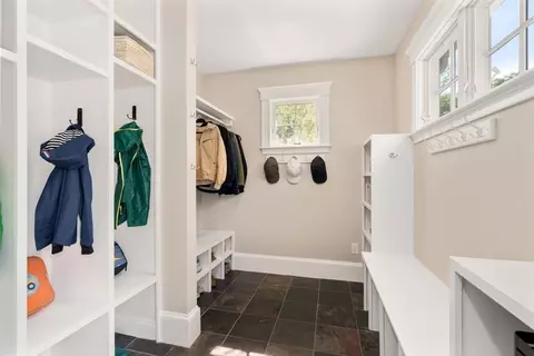 Entry Way - 19 Mayo Ave, Needham, MA 02492 photo 2 of 3