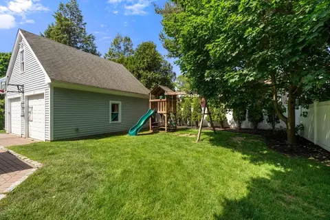 Exterior - 19 Mayo Ave, Needham, MA 02492 photo 5 of 7