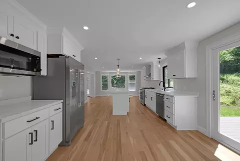 23 Juniper Rd, Franklin, MA 02038 photo 5