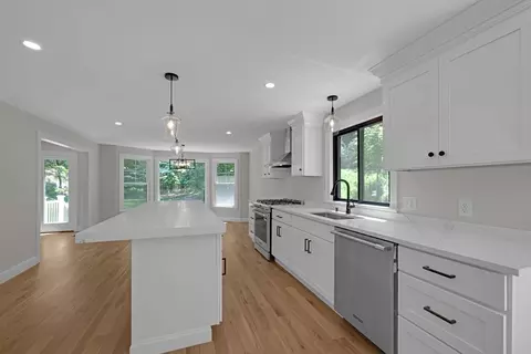23 Juniper Rd, Franklin, MA 02038 photo 8