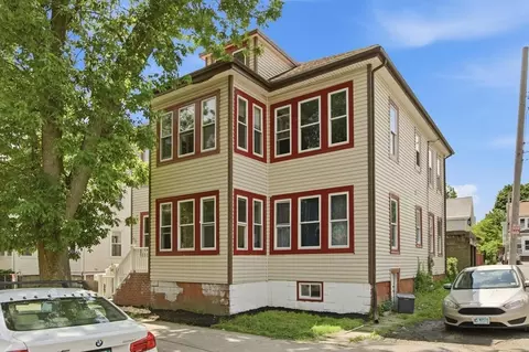 25-27 Walnut St, Malden, MA 02148