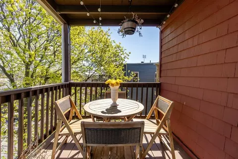498 Sumner St #PH, Boston, MA 02128