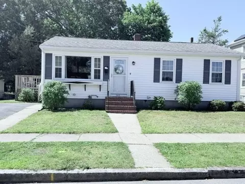 342 Harwich St, New Bedford, MA 02745