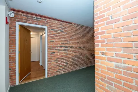 Entry Way - 30 Conant St #1B, Beverly, MA 01915 photo 1 of 3