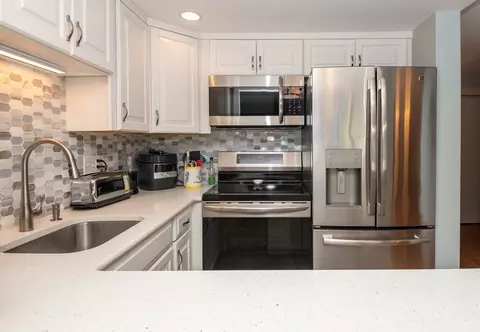 Kitchen - 30 Conant St #1B, Beverly, MA 01915 photo 3 of 6