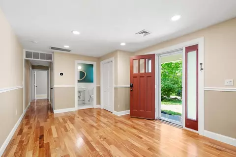 15 Central St, Acton, MA 01720 photo 3