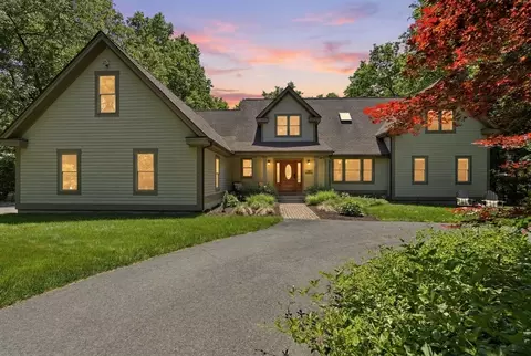 409 Henry St, Amherst, MA 01002