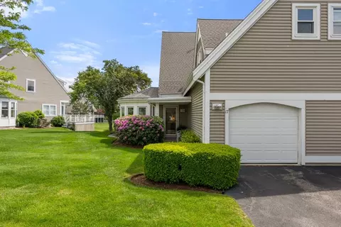 17 Bay Pointe Dr Ext #17, Buzzards Bay, MA 02532 photo 3