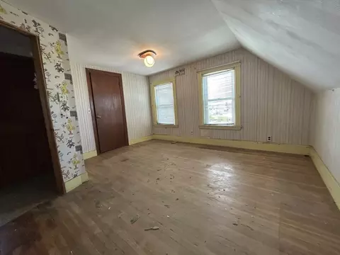 29 Oakland Ave, Everett, MA 02149 photo 20