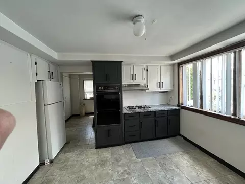29 Oakland Ave, Everett, MA 02149 photo 13