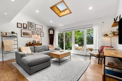 67 Hampshire St # B, Cambridge, MA 02139