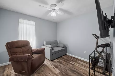 Bedroom - 30 Minot Ave, Wareham, MA 02571 photo 1 of 6