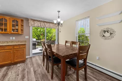 Dining - 30 Minot Ave, Wareham, MA 02571 photo 1 of 3