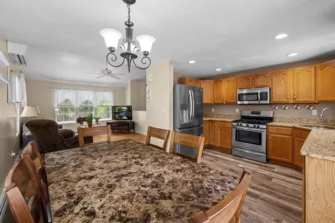 Dining - 30 Minot Ave, Wareham, MA 02571 photo 2 of 3