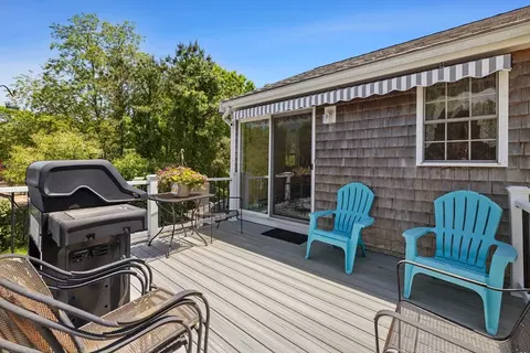 Exterior - 30 Minot Ave, Wareham, MA 02571 photo 7 of 8