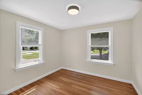 Bedroom - 163 Powell Ave, Springfield, MA 01118 photo 1 of 3