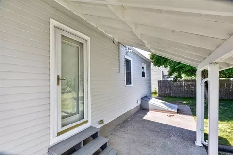 Exterior - 163 Powell Ave, Springfield, MA 01118 photo 9 of 12