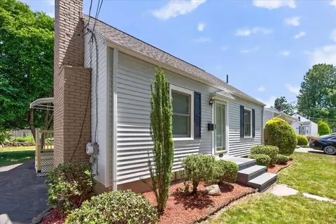 Exterior - 163 Powell Ave, Springfield, MA 01118 photo 5 of 12