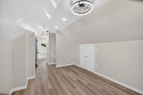 Entry Way - 163 Powell Ave, Springfield, MA 01118 photo 2 of 3