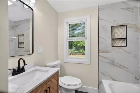 Bath - 163 Powell Ave, Springfield, MA 01118 photo 1 of 6