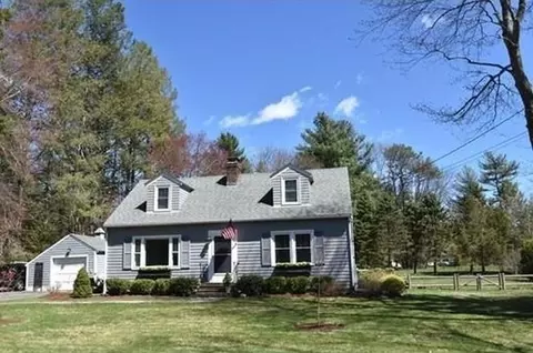 16 Stone Rd, Sudbury, MA 01776
