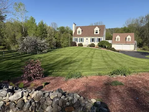 3 Old Poor Farm Rd, Ware, MA 01082