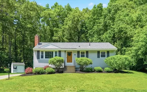 15 Newport Dr, Westford, MA 01886