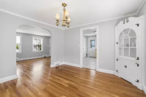 Living - 31 Beech St, Dedham, MA 02026 photo 6 of 6
