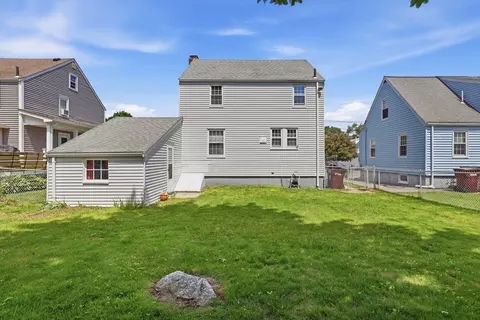Exterior - 31 Beech St, Dedham, MA 02026 photo 6 of 7